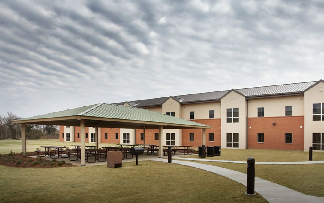 Market-Style Bachelors Quarters
